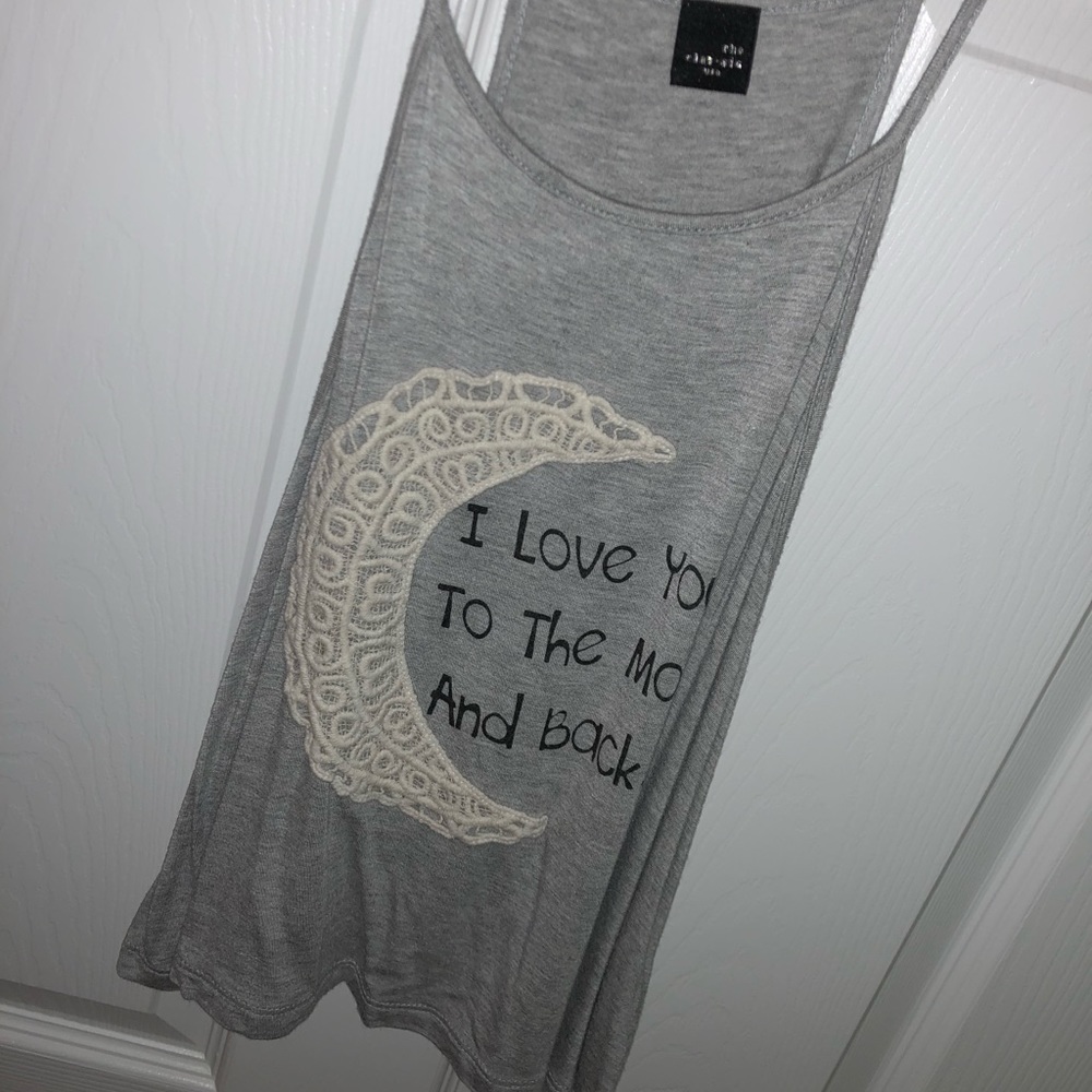 Graphic Tank